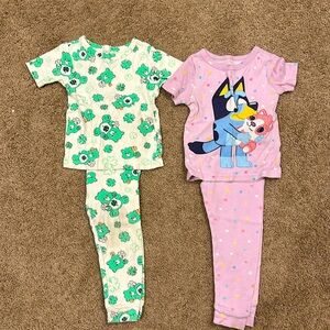 COPY - 2 pairs toddler girls 4T pajamas